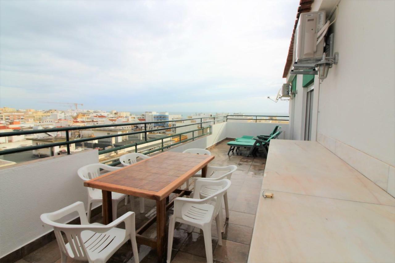 Paula Bela Com Vista Mar Apartment Quarteira Exterior photo